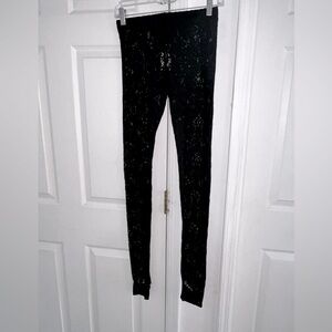 KOVA & T LACE LEGGINGS SIZE SMALL